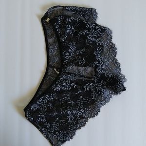 Hanky Panky After Midnight Lace Tap pant NWOT